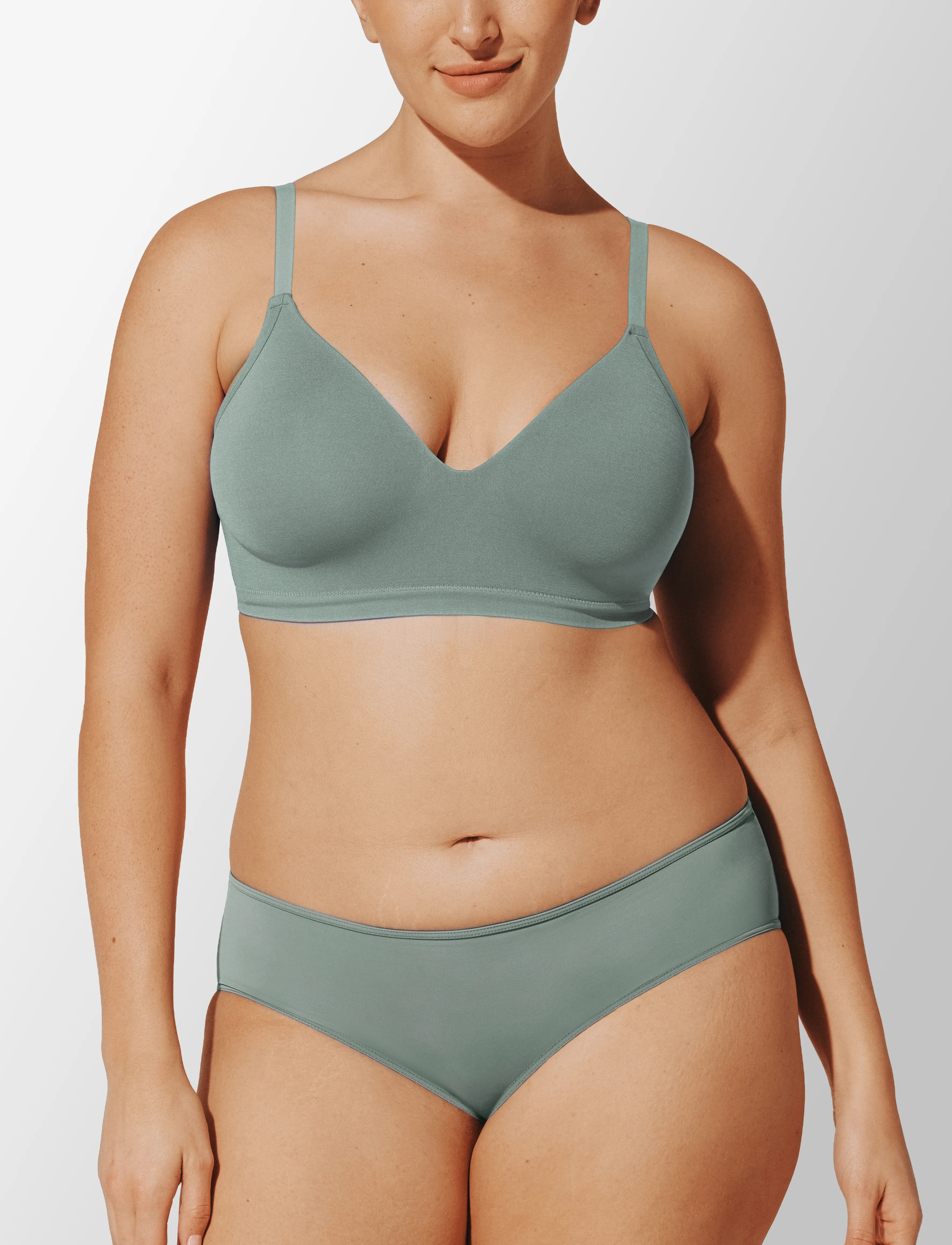 Form 360 Fit™ Lifting Wireless Bra - Image 2