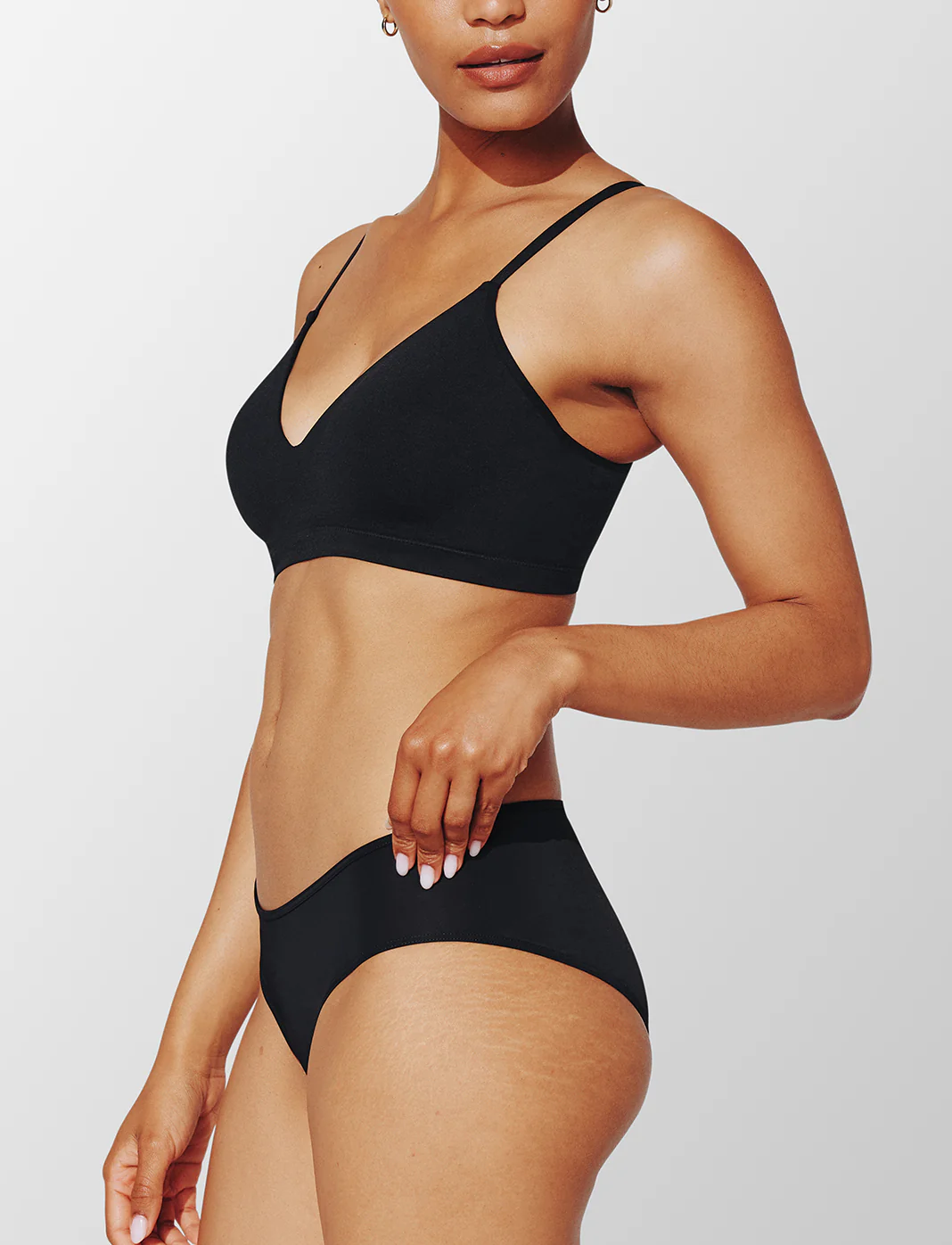 Form 360 Fit™ Lifting Wireless Bra - Image 3