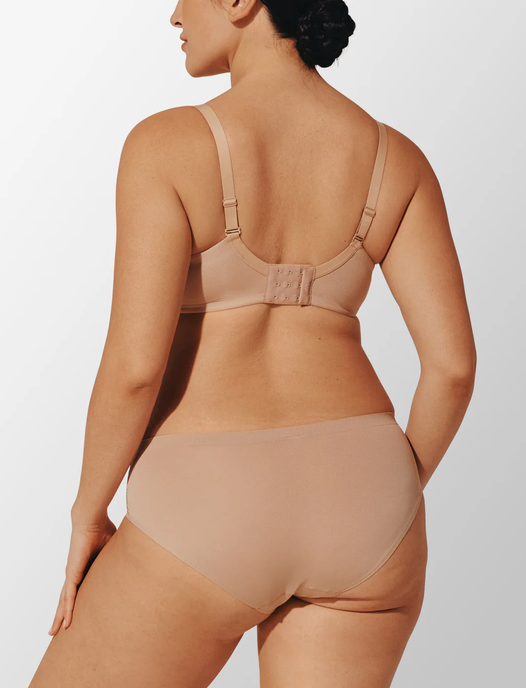 Thermoregulating TempSync™ T-Shirt Bra - Image 4