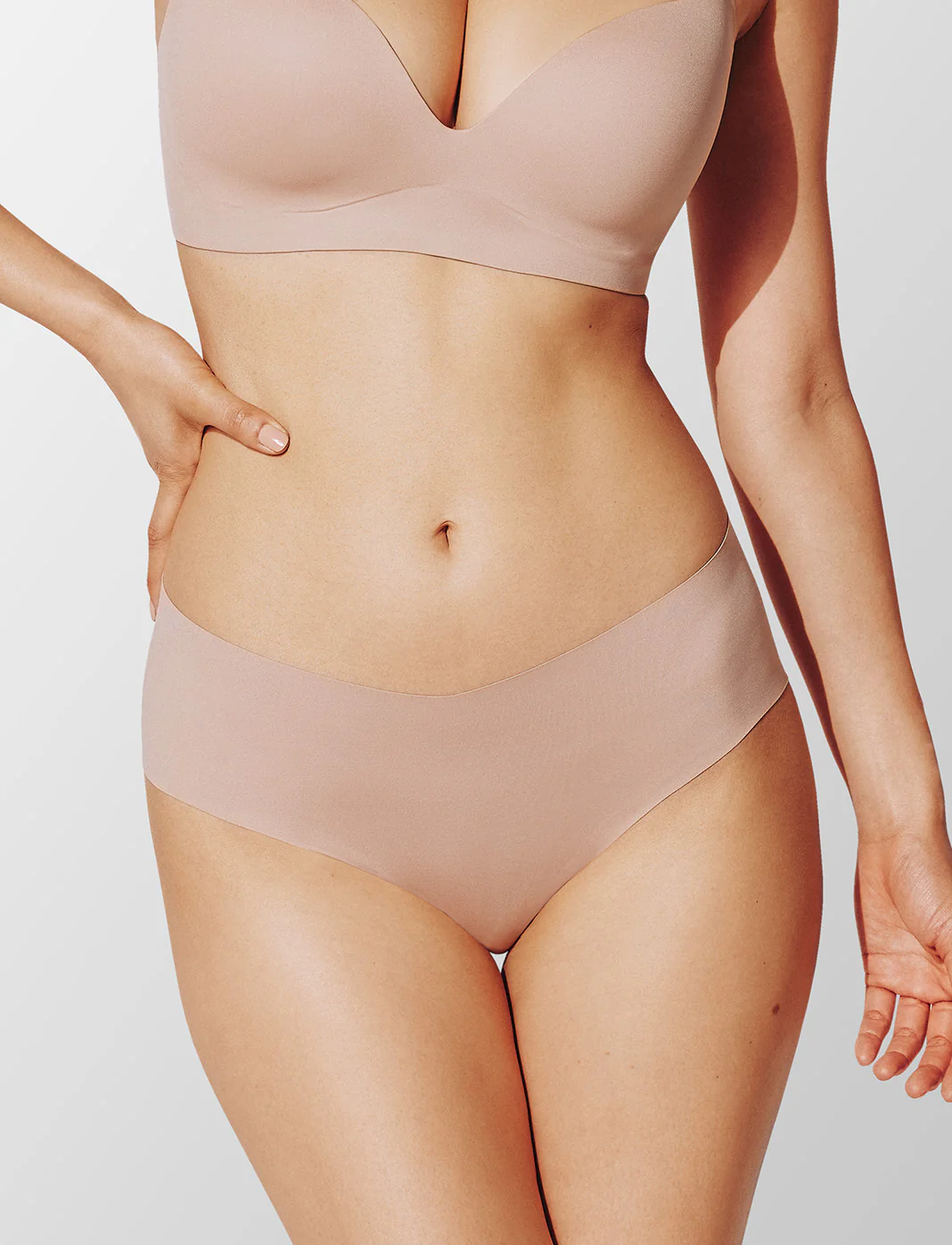 Zero Edge™ Invisible Cheeky - 3 Pack - Image 4