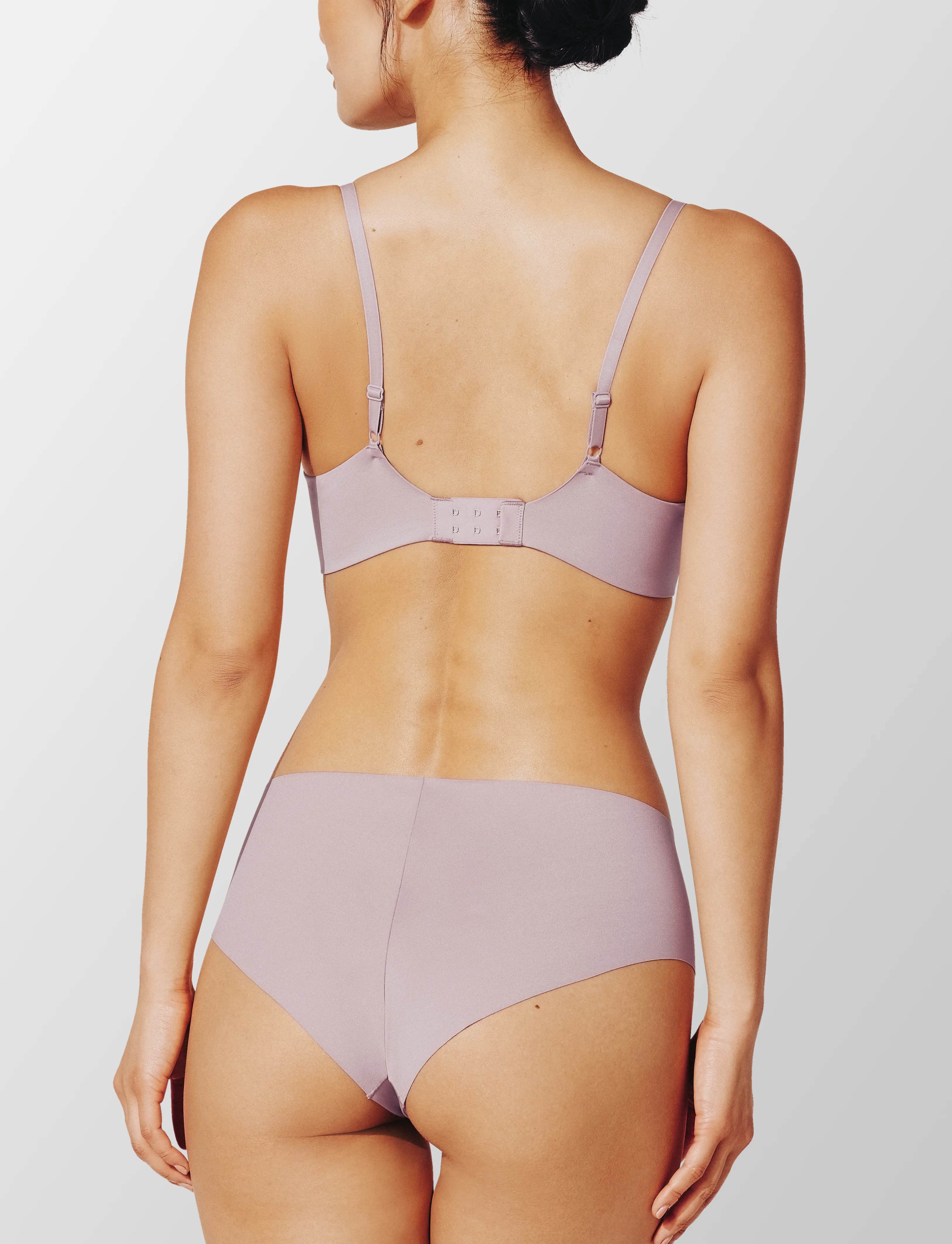 Zero Edge™ Invisible Cheeky - 3 Pack - Image 7